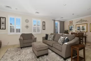 Photo #2: 2751622 Listing 