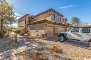 Photo #1: 2751624 Listing 