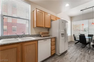 Photo #6: 2751631 Listing 