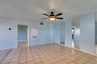 Photo #4: 2751653 Listing