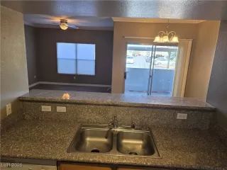 Photo #6: 2751665 Listing