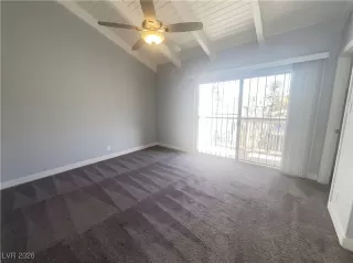 Photo #3: 2751749 Listing