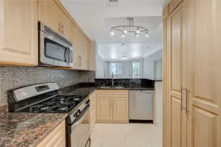 Photo #5: 2751810 Listing