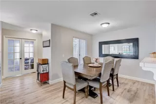 Photo #1: 2751843 Listing 