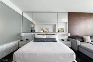 Photo #3: 2751975 Listing