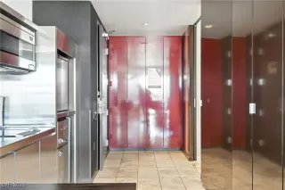 Photo #6: 2751975 Listing