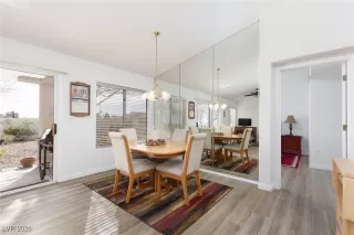 Photo #4: 2751998 Listing 