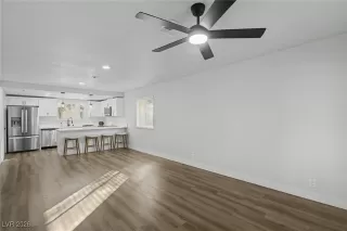 Photo #4: 2752033 Listing 