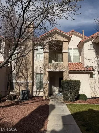 Photo #1: 2752034 Listing 