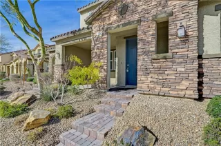 Photo #2: 2752042 Listing 