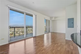 Photo #3: 2752049 Listing 