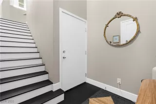 Photo #3: 2752050 Listing 