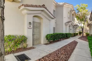 Photo #2: 2752075 Listing