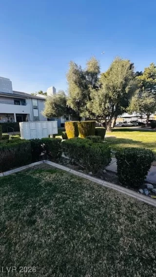 Photo #2: 2752087 Listing 