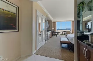 Photo #4: 2752101 Listing 