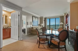 Photo #4: 2752129 Listing