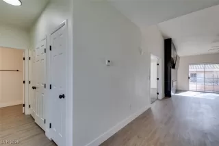 Photo #4: 2752134 Listing