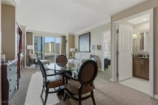 Photo #2: 2752142 Listing 