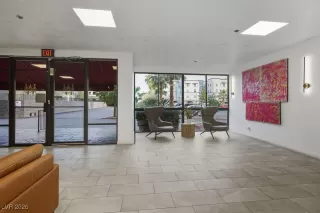 Photo #6: 2752144 Listing 