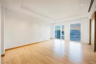 Photo #1: 2752162 Listing