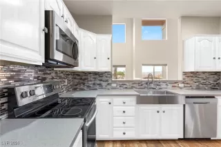 Photo #4: 2752194 Listing 