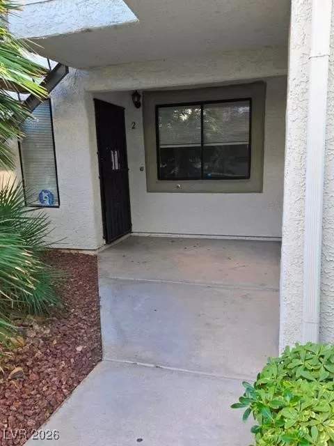 MLS: 2752215 Condo For Sale