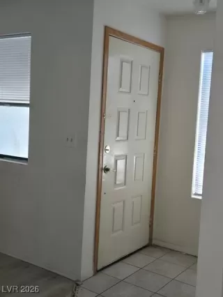 Photo #2: 2752215 Listing