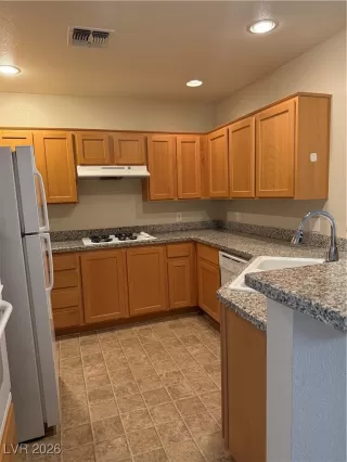 Photo #4: 2752245 Listing 