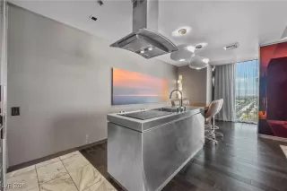 Photo #5: 2752272 Listing 