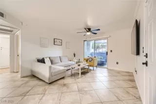 Primary Photo for MLS#: 2752280