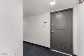 Photo #5: 2752325 Listing