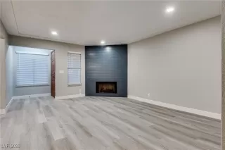 Photo #2: 2752326 Listing 