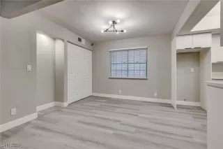 Photo #5: 2752326 Listing 