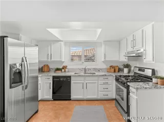 Photo #5: 2752329 Listing 