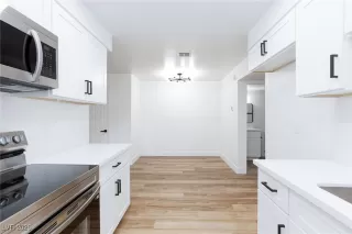 Photo #6: 2752351 Listing 