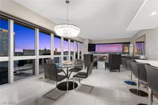 Photo #1: 2752373 Listing 