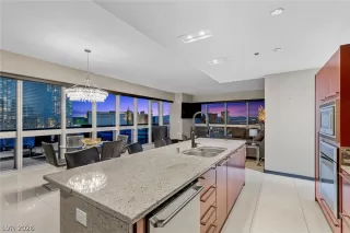 Photo #3: 2752373 Listing 