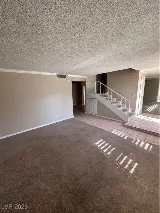 Photo #3: 2752379 Listing 