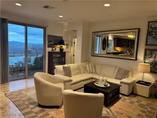 Photo #2: 2752395 Listing 