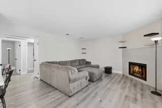 Photo #5: 2752405 Listing 