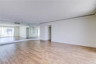 Photo #4: 2752444 Listing 