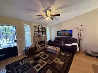 Photo #2: 2752455 Listing 