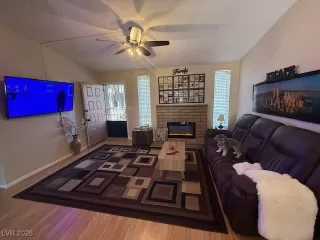 Photo #3: 2752455 Listing 