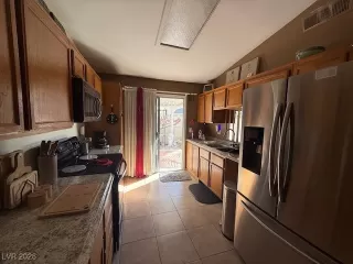 Photo #5: 2752455 Listing 