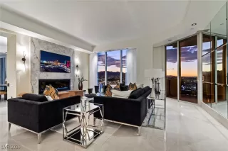 Photo #4: 2752511 Listing