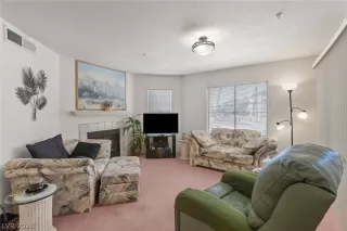 Photo #3: 2752517 Listing 