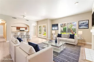 Photo #6: 2752520 Listing 