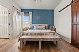 Photo #5: 2752584 Listing