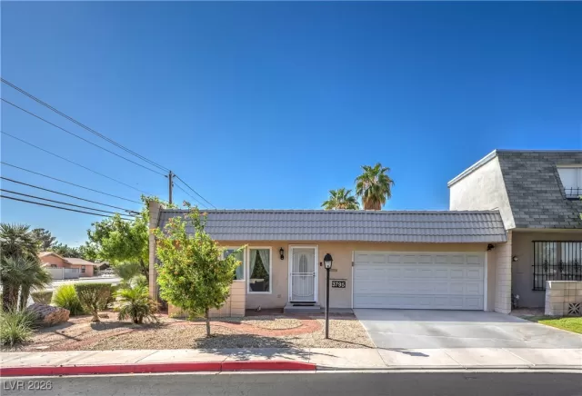 MLS: 2752606 Condo For Sale