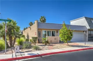 Photo #2: 2752606 Listing 